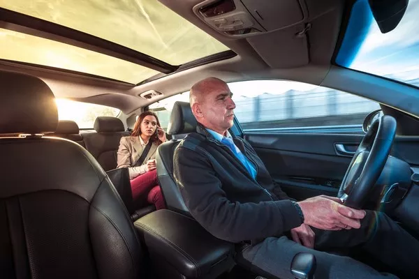 Trouver un taxi pour se rendre à un rendez-vous chez le radiologue, Fontainebleau, TAXI DRIVER